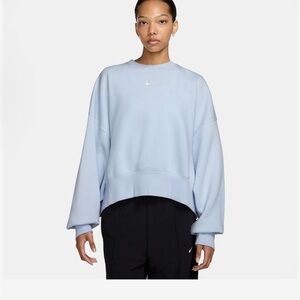 Nike Women's Sky Blue Oversized Sweatshirt Large